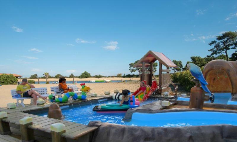 Mobile-Home 6 Personnes Cap Ferret Claouey 外观 照片